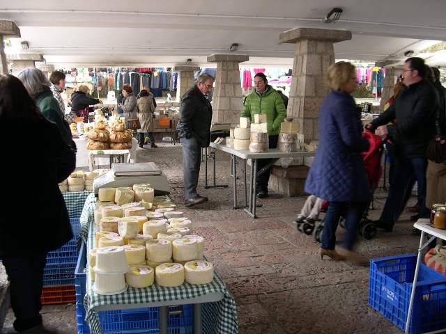 Mercado dominical 