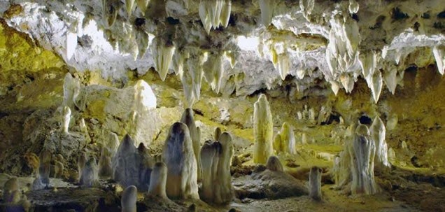 Los fantasmas de la Cueva El Soplao